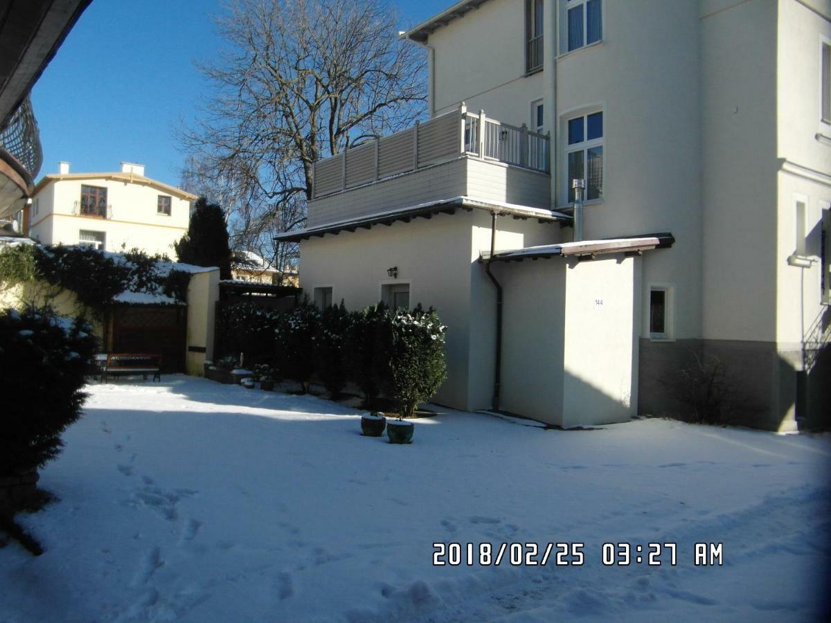 Iwona Hostel - Budget Rooms With Private Bathrooms Sopot Exterior photo