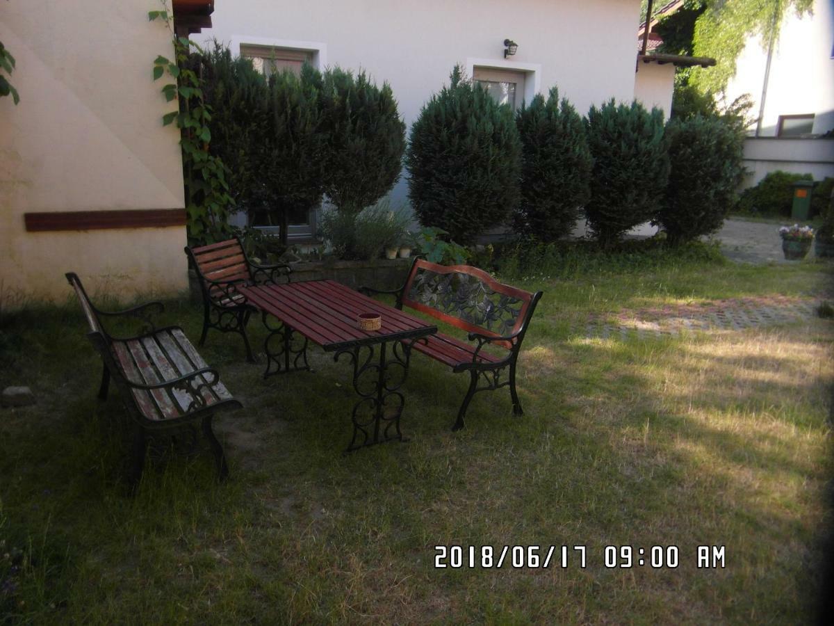 Iwona Hostel - Budget Rooms With Private Bathrooms Sopot Exterior photo